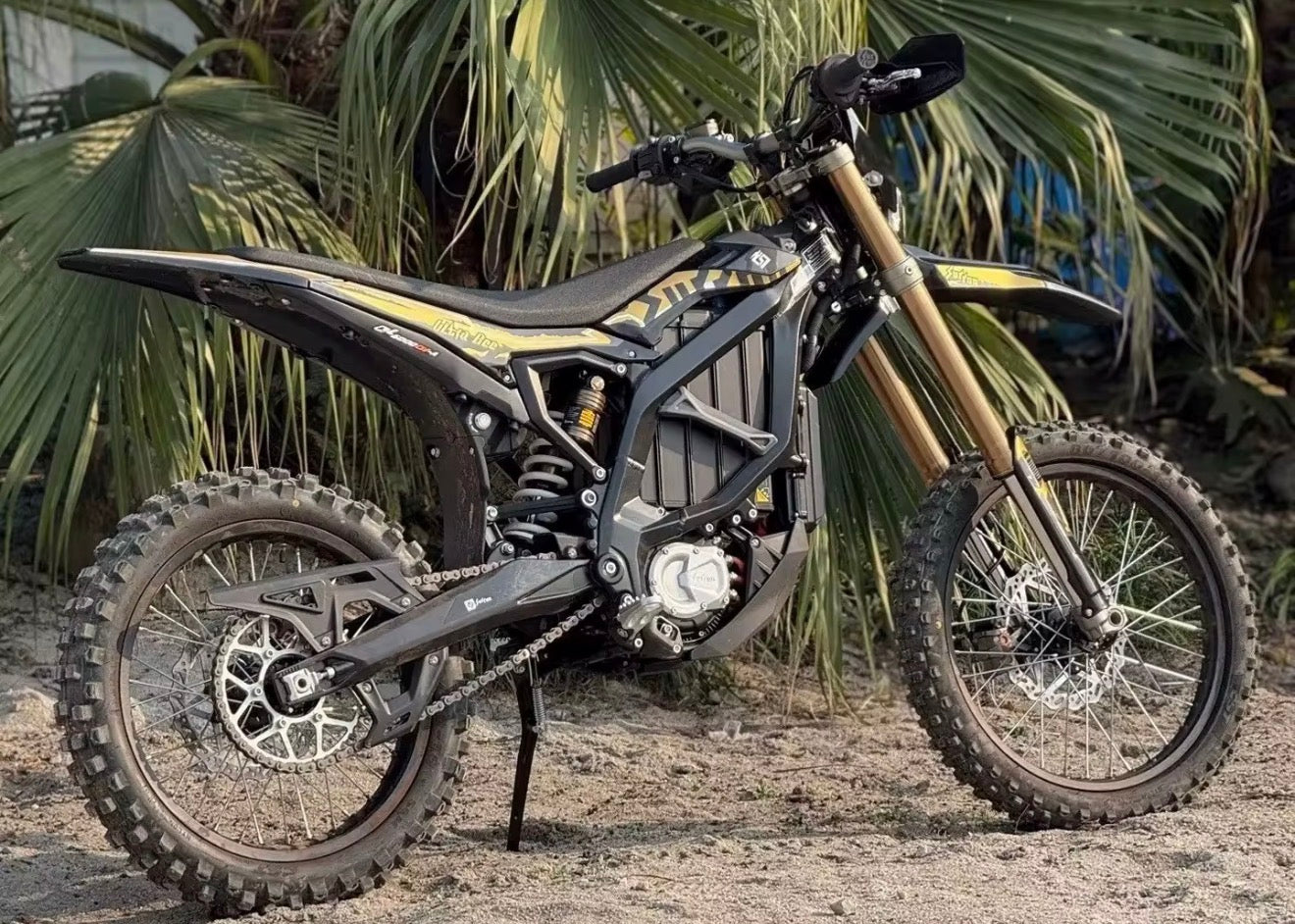 2025 Surron Ultra Bee HP
